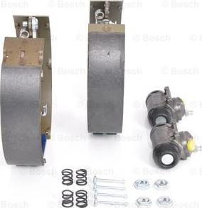 BOSCH 0 204 114 014 - Kit freno, freni a tamburo www.autoricambit.com