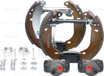 BOSCH 0 204 114 026 - Kit freno, freni a tamburo www.autoricambit.com