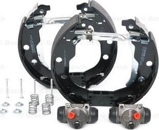 BOSCH 0 204 114 122 - Kit freno, freni a tamburo www.autoricambit.com