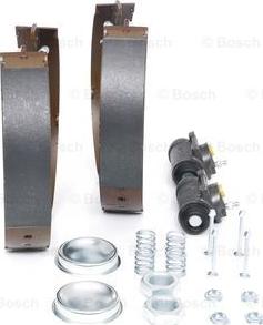 BOSCH 0 204 114 205 - Kit freno, freni a tamburo www.autoricambit.com