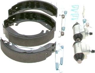 BOSCH 0 204 113 663 - Kit freno, freni a tamburo www.autoricambit.com