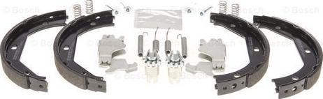 BOSCH 0 204 113 806 - Kit ganasce, Freno stazionamento www.autoricambit.com