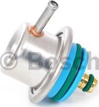 BOSCH 0 280 160 597 - Regolatore pressione carburante www.autoricambit.com