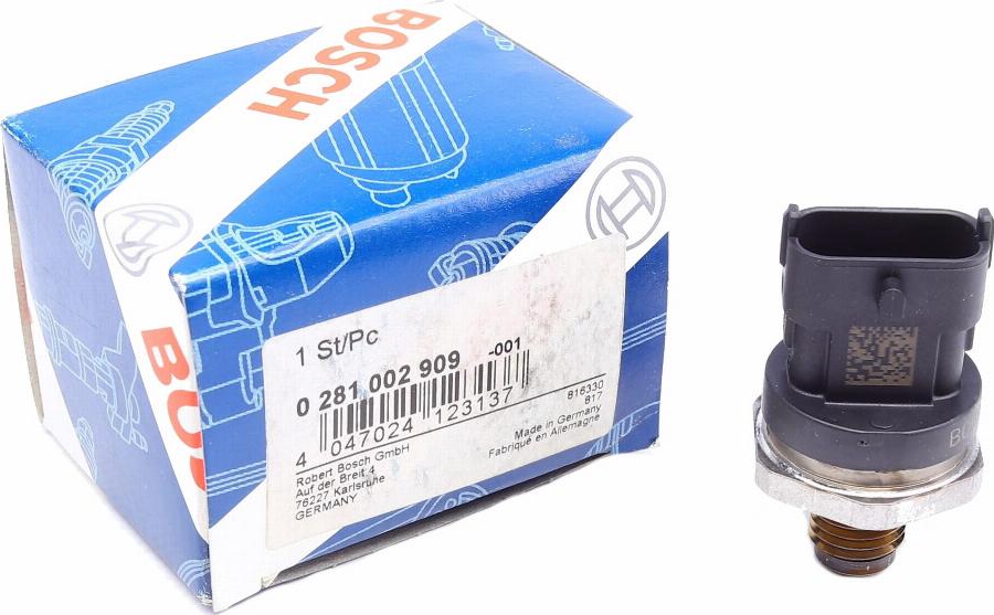 BOSCH 0 281 002 909 - Sensore, Pressione carburante www.autoricambit.com