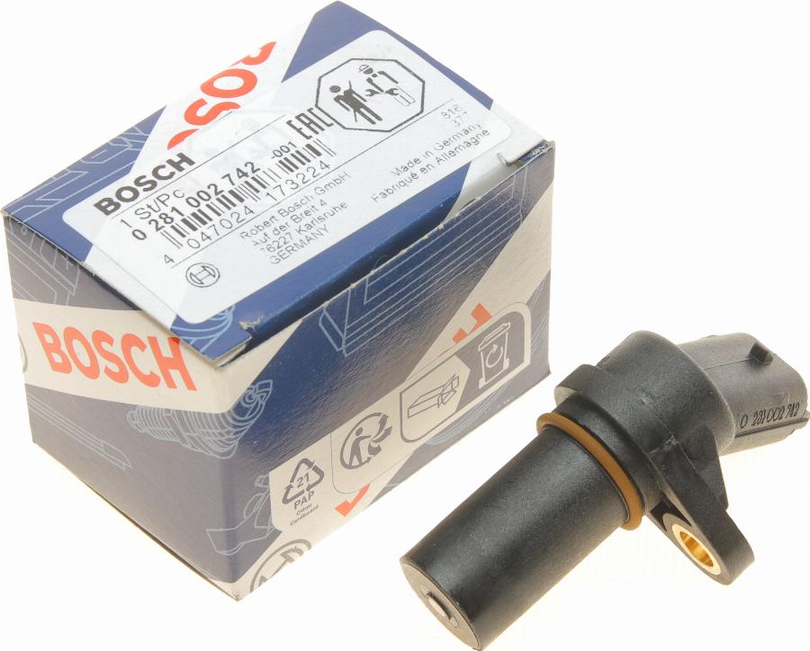 BOSCH 0 281 002 742 - Generatore di impulsi, Albero a gomiti www.autoricambit.com