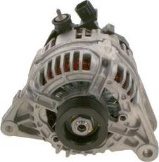 BOSCH 1 986 A00 451 - Alternatore www.autoricambit.com