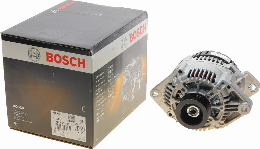 BOSCH 1 986 A01 182 - Alternatore www.autoricambit.com