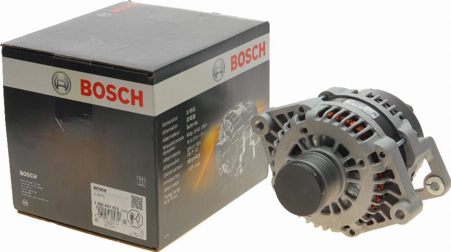 BOSCH 1 986 A01 822 - Alternatore www.autoricambit.com