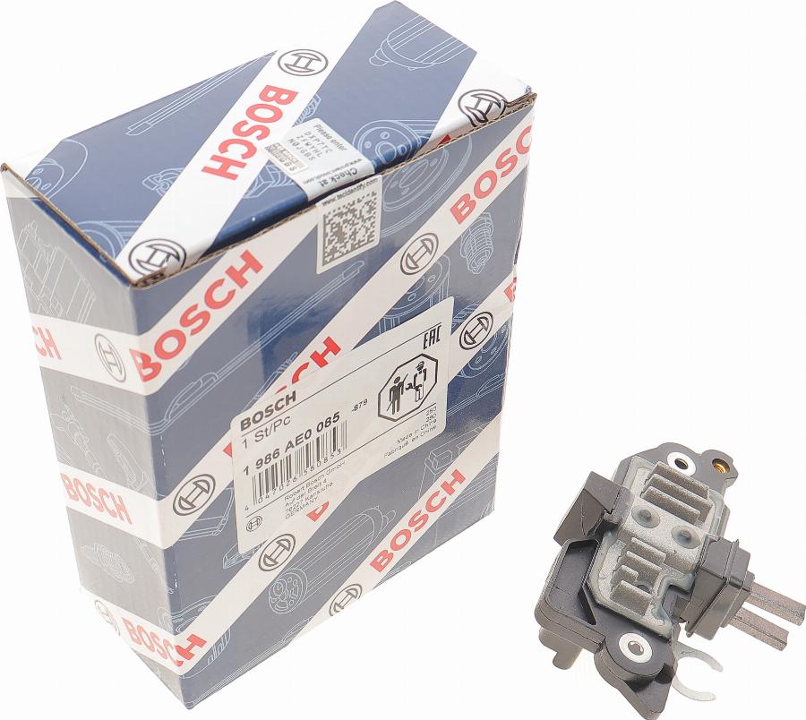 BOSCH 1 986 AE0 085 - Regolatore di tensione del generatore www.autoricambit.com