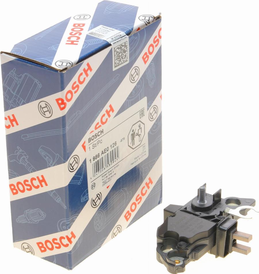 BOSCH 1 986 AE0 126 - Regolatore di tensione del generatore www.autoricambit.com