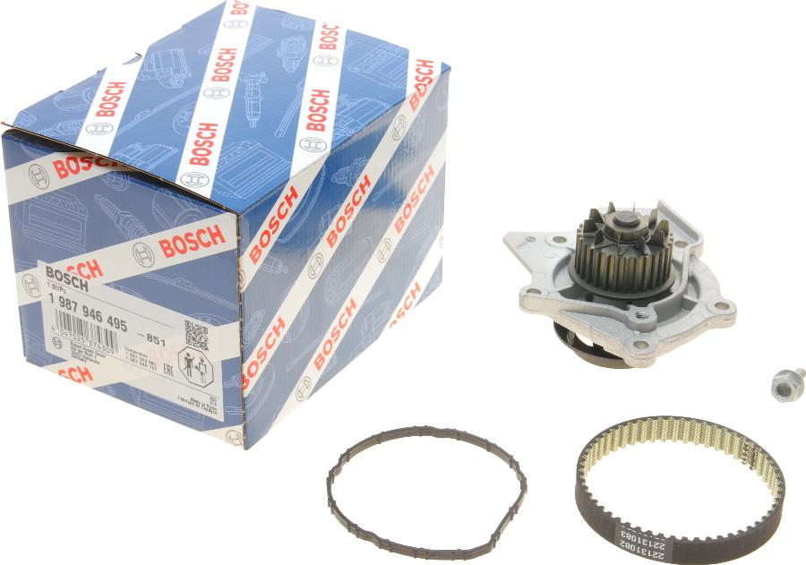 BOSCH 1 987 946 495 - Pompa acqua + Kit cinghie dentate www.autoricambit.com