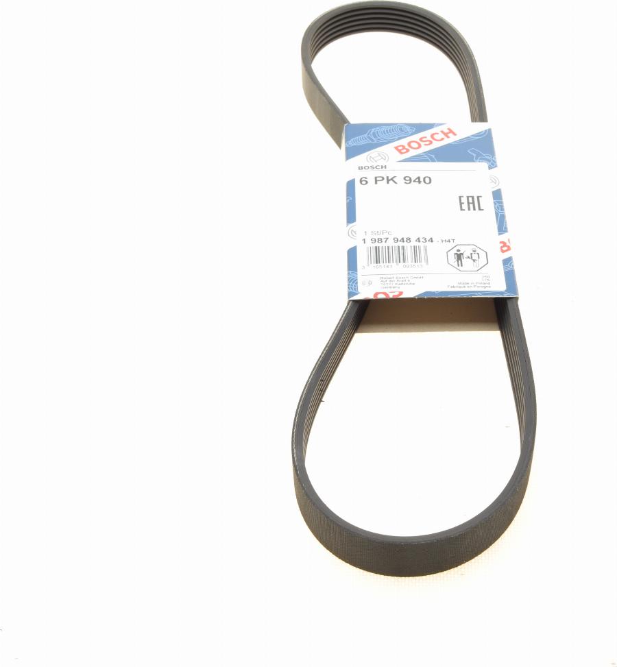 BOSCH 1 987 948 434 - Cinghia Poly-V www.autoricambit.com