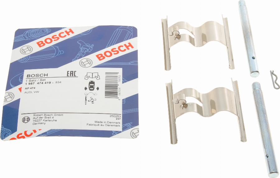 BOSCH 1 987 474 419 - Kit accessori, Pastiglia freno www.autoricambit.com