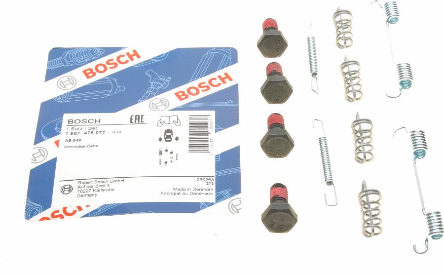 BOSCH 1 987 475 077 - Kit accessori, Ganasce freno stazionamento www.autoricambit.com