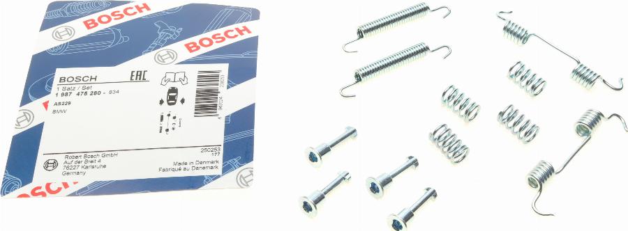 BOSCH 1 987 475 280 - Kit accessori, Ganasce freno stazionamento www.autoricambit.com