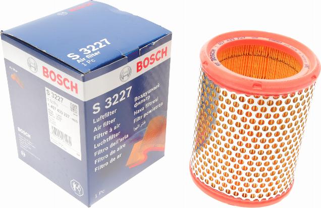 BOSCH 1 457 433 227 - Filtro aria www.autoricambit.com