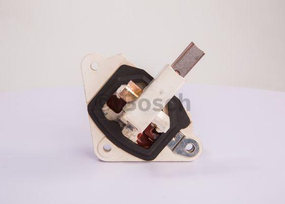 BOSCH 1 197 311 316 - Regolatore di tensione del generatore www.autoricambit.com