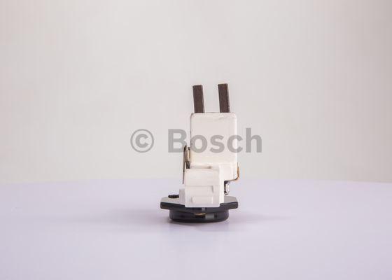 BOSCH 1 197 311 223 - Regolatore di tensione del generatore www.autoricambit.com