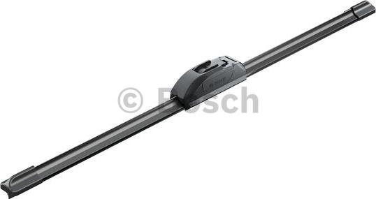 BOSCH 3 397 008 533 - Spazzola tergi www.autoricambit.com