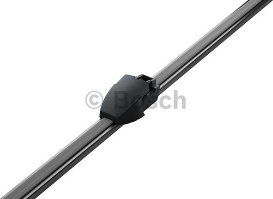 BOSCH 3 397 016 130 - Spazzola tergi www.autoricambit.com