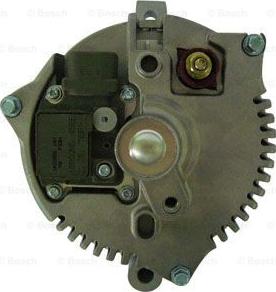 BOSCH F 042 304 024 - Alternatore www.autoricambit.com