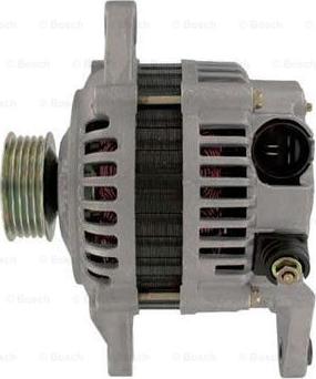 BOSCH F 042 305 009 - Alternatore www.autoricambit.com