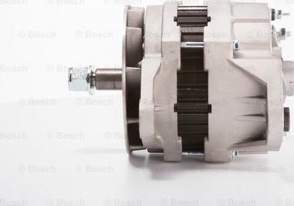 BOSCH F 042 300 003 - Alternatore www.autoricambit.com