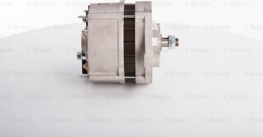 BOSCH F 042 301 018 - Alternatore www.autoricambit.com