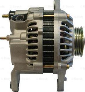 BOSCH F 042 303 057 - Alternatore www.autoricambit.com