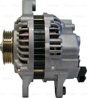 BOSCH F 042 303 004 - Alternatore www.autoricambit.com