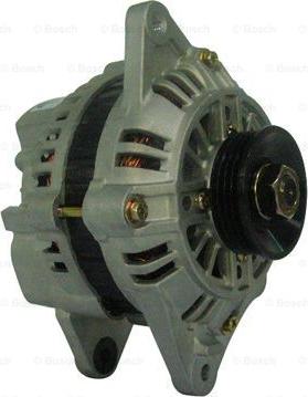 BOSCH F 042 303 005 - Alternatore www.autoricambit.com