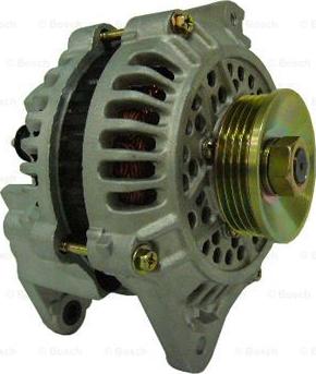 BOSCH F 042 303 030 - Alternatore www.autoricambit.com