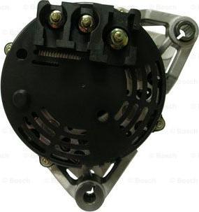 BOSCH F 042 307 009 - Alternatore www.autoricambit.com