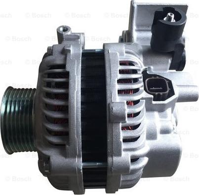 BOSCH F 042 205 197 - Alternatore www.autoricambit.com