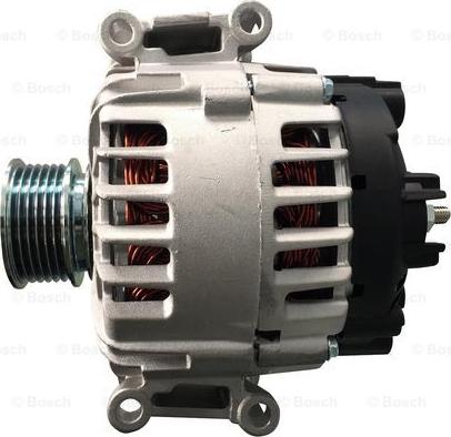 BOSCH F 042 205 137 - Alternatore www.autoricambit.com