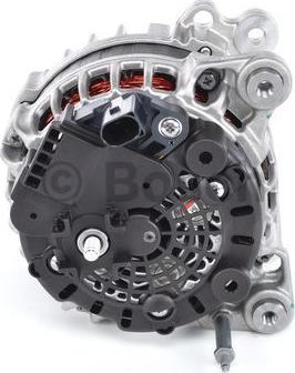 BOSCH F 000 BL0 8A0 - Alternatore www.autoricambit.com