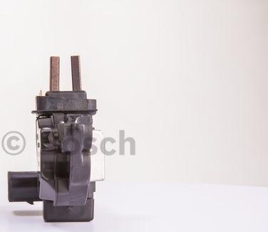 BOSCH F 00M 145 237 - Regolatore di tensione del generatore www.autoricambit.com