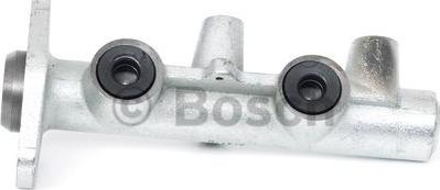 BOSCH F 026 003 136 - Cilindro maestro del freno www.autoricambit.com