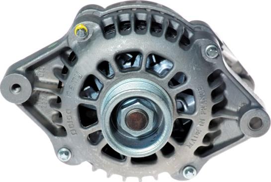 HELLA 8EL 011 710-071 - Alternatore www.autoricambit.com