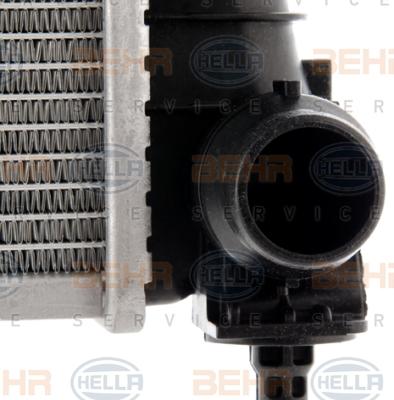 HELLA 8MK 376 777-311 - Radiatore, Raffreddamento motore www.autoricambit.com