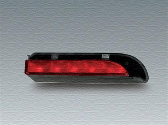 Magneti Marelli 714028731801 - Luce supplementare freno www.autoricambit.com