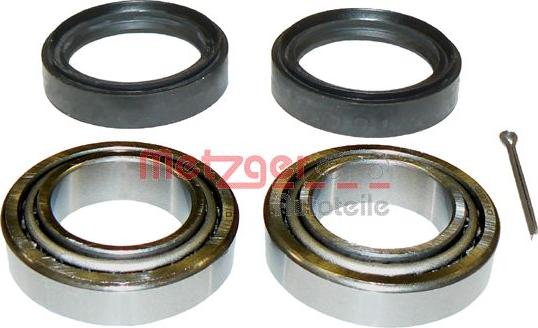 Magneti Marelli 600000136030 - Kit cuscinetto ruota www.autoricambit.com