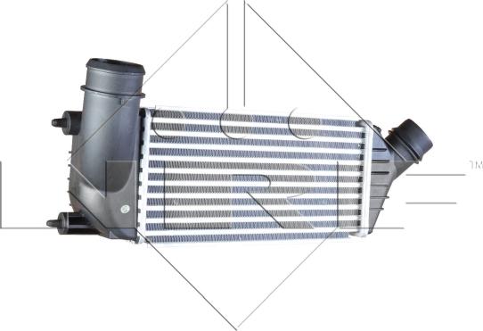 NRF 30242 - Intercooler www.autoricambit.com