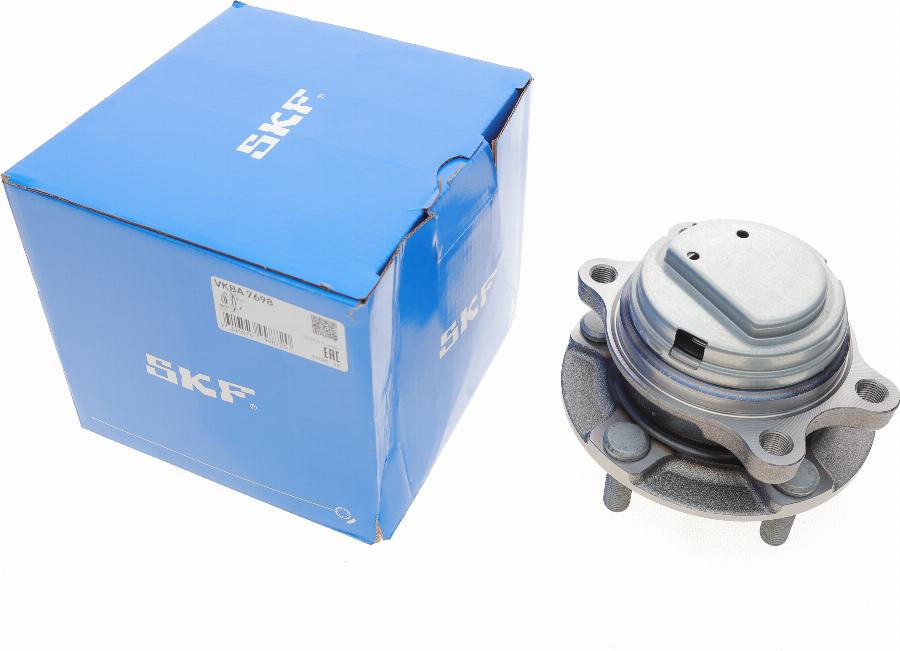 SKF VKBA 7698 - Kit cuscinetto ruota www.autoricambit.com