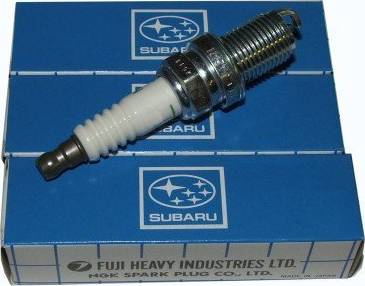 Subaru 22401AA630 - Candela accensione www.autoricambit.com