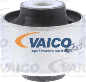 VAICO V10-3118 - Silent Block, Supporto Braccio Oscillante www.autoricambit.com