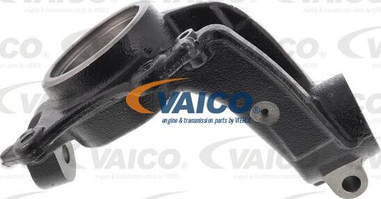 VAICO V10-2161 - Fuso a snodo, Sospensione ruota www.autoricambit.com