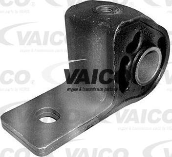 VAICO V22-0889 - Silent Block, Supporto Braccio Oscillante www.autoricambit.com