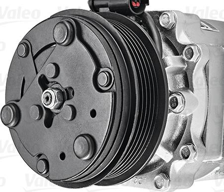 Valeo 813636 - Compressore, Climatizzatore www.autoricambit.com