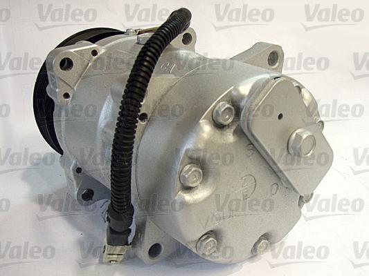 Valeo 813806 - Compressore, Climatizzatore www.autoricambit.com